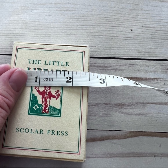 Vintage The Little Library by Scholar Press Set of Five Mini Books with Case - Picture 13 of 15